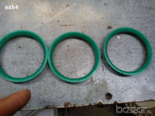 Втулки за лети джанти Ф 60.1X 67.1, снимка 2 - Гуми и джанти - 14700936