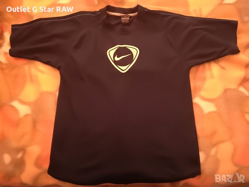 Продавам оригинална тениска на Nike, снимка 1