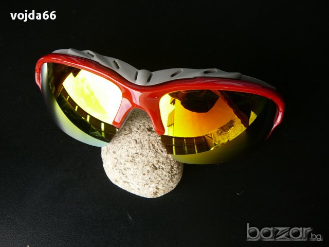 Спортни очила