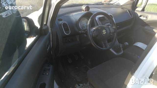 на части Suzuki Splash 1.0, снимка 5 - Автомобили и джипове - 21646514