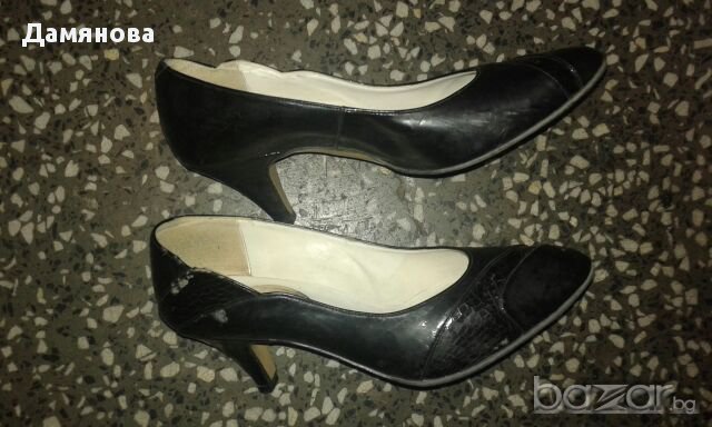 Продавам, снимка 2 - Дамски обувки на ток - 15558953