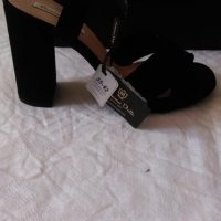 ОРИГИНАЛНИ сандали на ток MASSIMO DUTTI, снимка 5 - Дамски елегантни обувки - 24042636