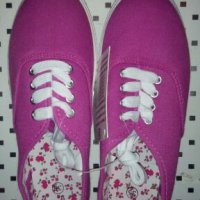 НОВИ ! Спортни обувки, снимка 3 - Дамски ежедневни обувки - 25915801