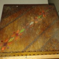 Продавам Дървена Ретро кутия, която може да се ползва за различни неща....около 15 х 15 , снимка 4 - Антикварни и старинни предмети - 16958159