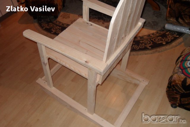 люлеещт се стол, снимка 2 - Декорация за дома - 12158400
