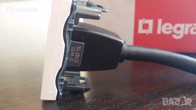 адаптор/преходник HDMI-HDMI, снимка 2 - Кабели и адаптери - 22970662