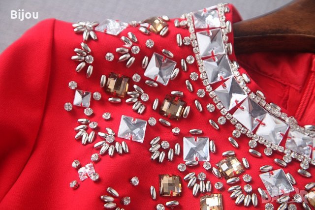 Дамска рокля с кристали, снимка 3 - Рокли - 25843048