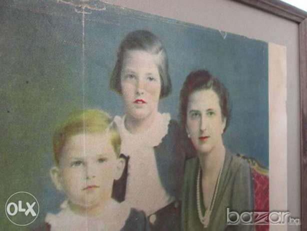 Голяма рамка с Царското семейство, Симеон, Симеончо, цар Борис , снимка 3 - Антикварни и старинни предмети - 16257591