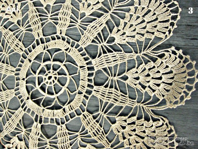 Ръчно плетени декоративни карета на една кука , снимка 7 - Декорация за дома - 15784628