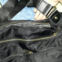 Нова Черна сатенена чанта, снимка 2 - Чанти - 21954853