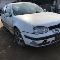 VW Golf 1,6I на части, снимка 2 - Автомобили и джипове - 24588231