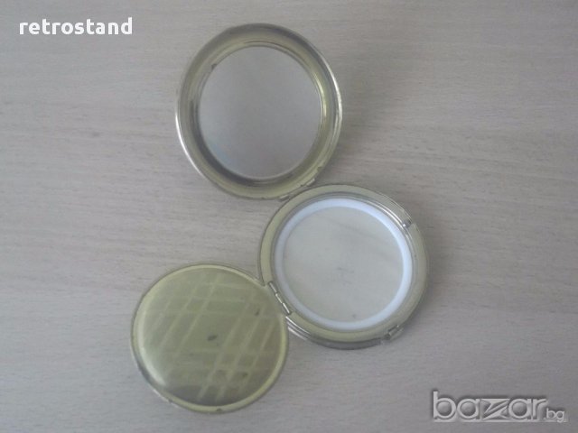 № 2283  стара метална пудриера, снимка 3 - Други ценни предмети - 12983675