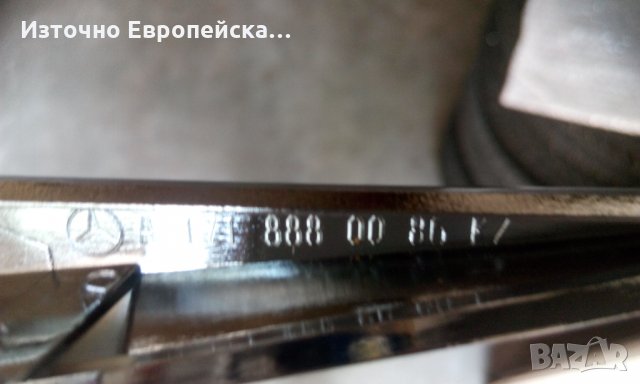 Емблема на MERCEDES SLK 171 A1718880086, снимка 2 - Части - 25883198