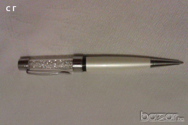 SWAROVSKI химикалка с  USB памет 4 GB , снимка 2 - Други - 11380450