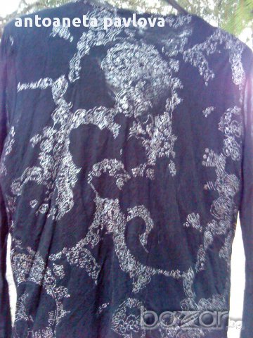 черна  еластична блуза , снимка 4 - Блузи с дълъг ръкав и пуловери - 13918210