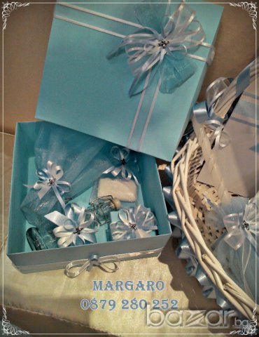 Комплект за кръщене в светло синьо с кръстче, снимка 3 - Подаръци за кръщене - 17309980