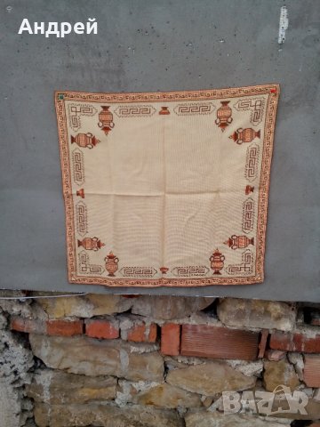 Стара бродирана покривка #12