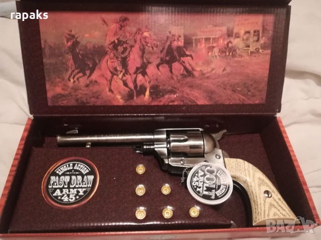 Револвер-пистолет Колт 45 от 1873 г. Колекционерска висококачествена Реплика на Colt , снимка 4 - Колекции - 23894008
