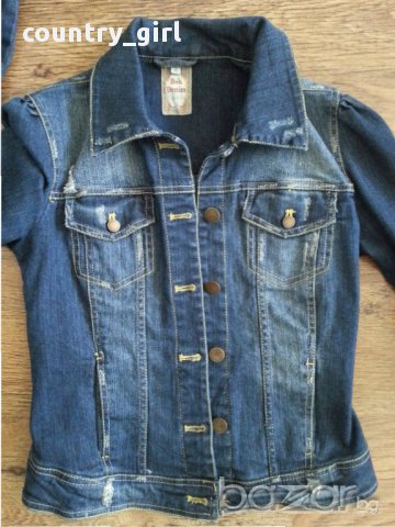 Bershka - страхотно дамско дънкено якенце