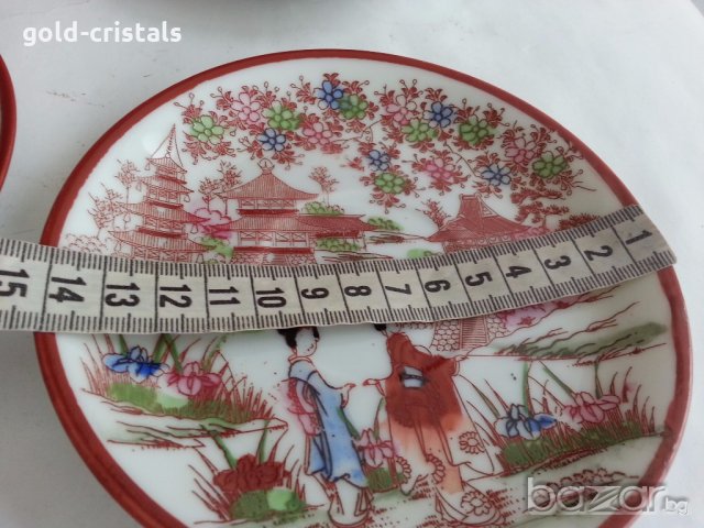 рисувани чинийки японски фин  порцелан , снимка 2 - Антикварни и старинни предмети - 19984903