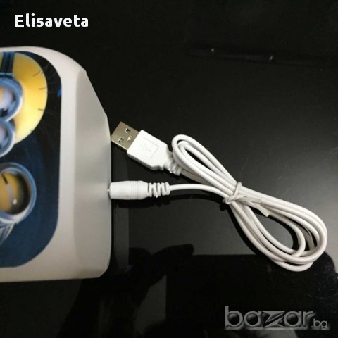 Миниони Despicable Me Alarm часовници с термометър с 7 цвята на дисплея, снимка 4 - Други - 12283345