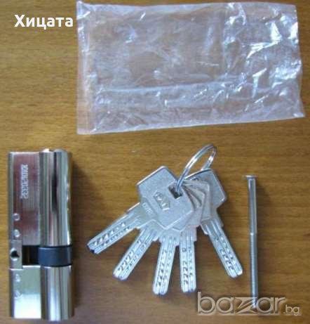 Нов Патрон за врата DAF HDP 30/50,ямков с 5 ключа, снимка 1 - Дограми - 13028997