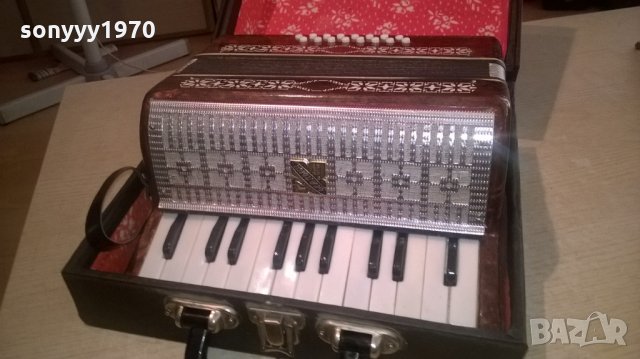 руски акордеон с куфар, снимка 6 - Акордеони - 26182020