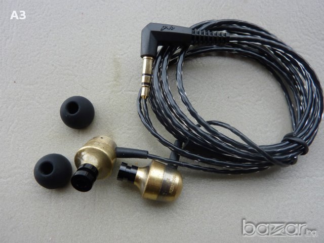 Продавам висококачествени професионални слушалки тип тапи earphones Gr, снимка 4 - Слушалки и портативни колонки - 16061540