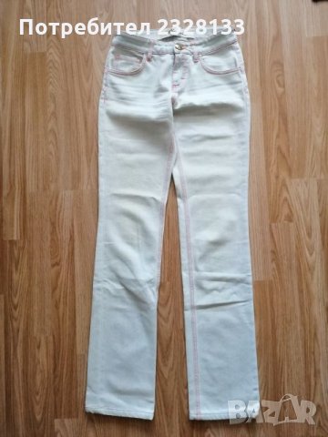 Оригинални дънки Blumarine , снимка 2 - Дънки - 25897062