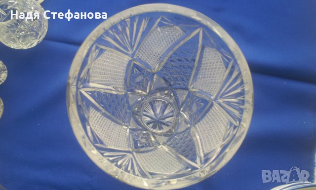Кристална ваза с форма на пясъчен часовник , снимка 9 - Вази - 25562908