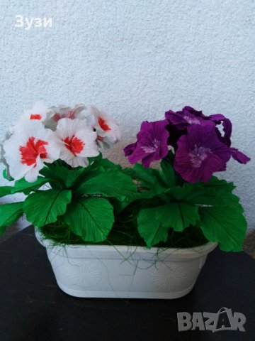 Цветя от хартия-иглики, снимка 2 - Изкуствени цветя - 24675679