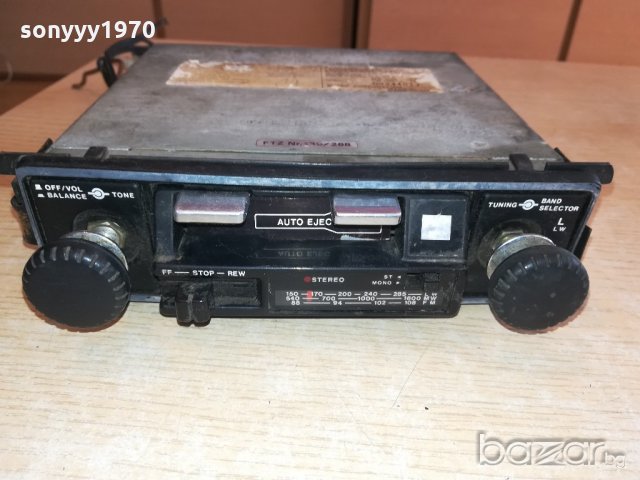 sharp-ретро стерео за кола-12в-внос швеицария, снимка 2 - Аксесоари и консумативи - 20538140