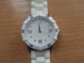 Дамски часовник Ив Роше Yves Rocher - нов, снимка 1 - Дамски - 12741806