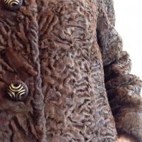 Кожено палто-АСТРАГАН -естествена кожа М, снимка 1 - Палта, манта - 23714996