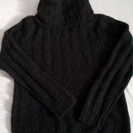 пухкав  черен  пуловер, снимка 1 - Блузи с дълъг ръкав и пуловери - 17128070