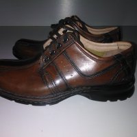 Clarks оригинални обувки, снимка 3 - Ежедневни обувки - 24100252