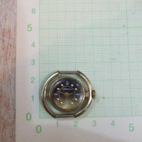 Часовник "CORNAVIN" ръчен дамски работещ - 2, снимка 1 - Дамски - 19107163