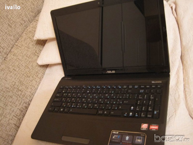Продавам лаптоп Asus X52D- на части, снимка 1