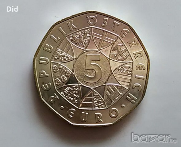 Сребърна монета 5 евро 2005 г. VF, снимка 2 - Нумизматика и бонистика - 18623744