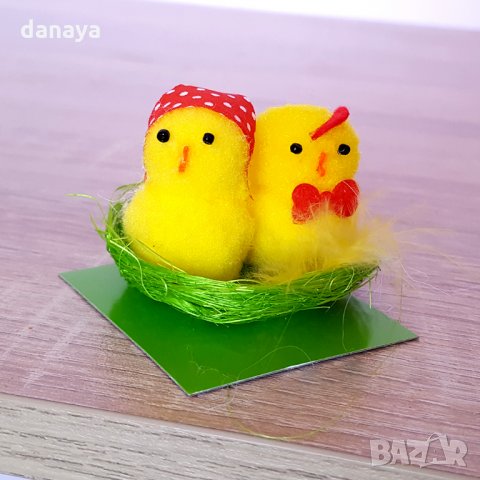 Мини декорация за Великден Пиленца в гнездо 5x5см, снимка 2 - Декорация за дома - 24570967