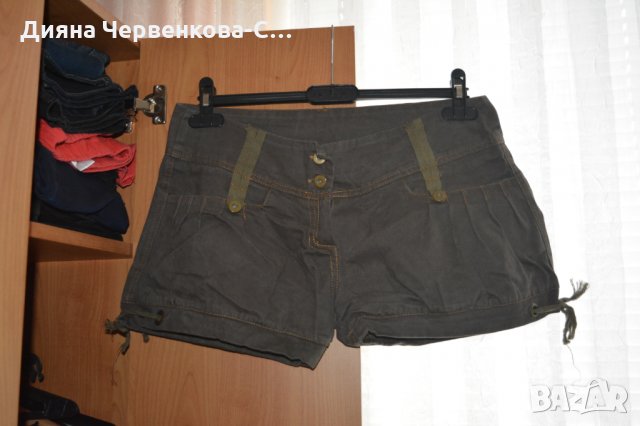 Маслено зелени къси панталони , снимка 1 - Къси панталони и бермуди - 24131009