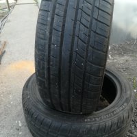 2 броя гуми, снимка 1 - Гуми и джанти - 25966337