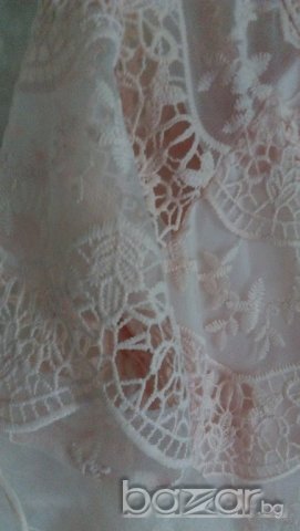 Красива блуза от дантела, снимка 2 - Костюми - 19072045