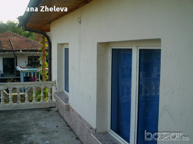 Продавам къща в село Градец, община Котел, снимка 8 - Къщи - 10329578