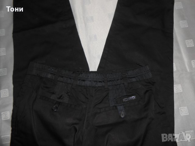 Елегантен и интересен панталон Prada, снимка 5 - Панталони - 23862670