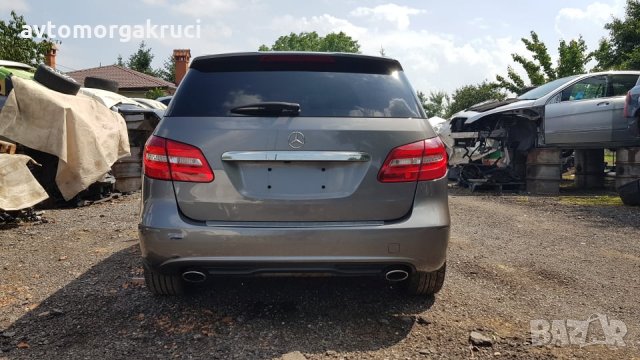 Mercedes B200 W246 AMG на части 2015г. Мерцедес Б200 , снимка 5 - Автомобили и джипове - 25844466