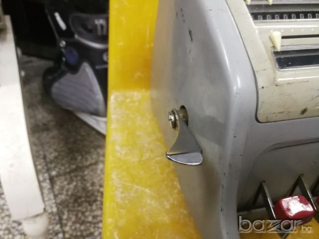 Стар калкулатор Facit, снимка 8 - Антикварни и старинни предмети - 20894965