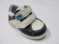 Спортни обувки естествена кожа Чипо бяло/синьо, снимка 1 - Детски маратонки - 17523423