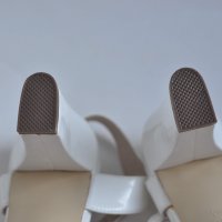 Бели обувки на ток, снимка 2 - Дамски обувки на ток - 21696645
