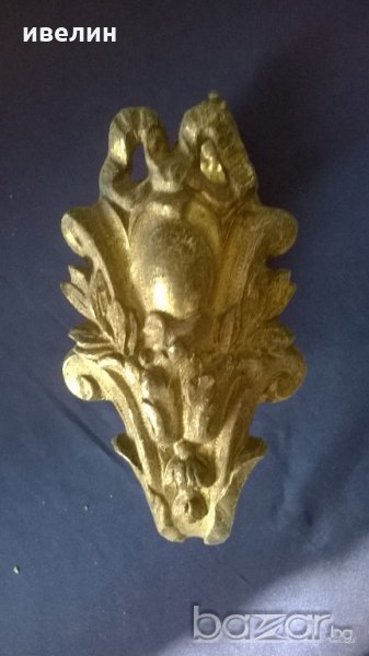 стара барокова закачалка от бронз, снимка 1